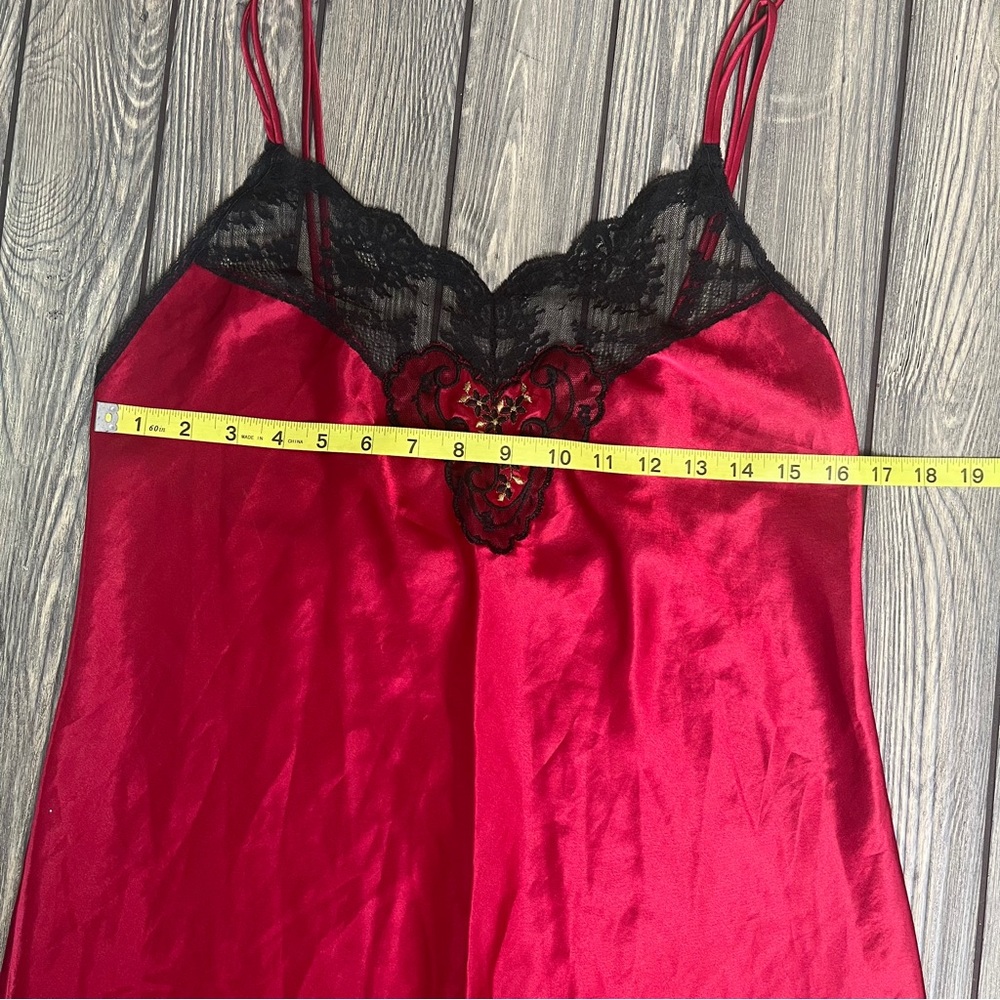 Vintage Vanity Fair Red Slip Dress Nightgown Made in USA Women's Med Black Lace - Picture 7 of 10